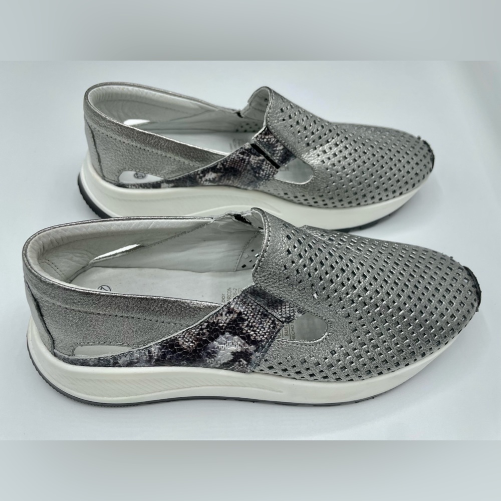 San Basilio sneakers